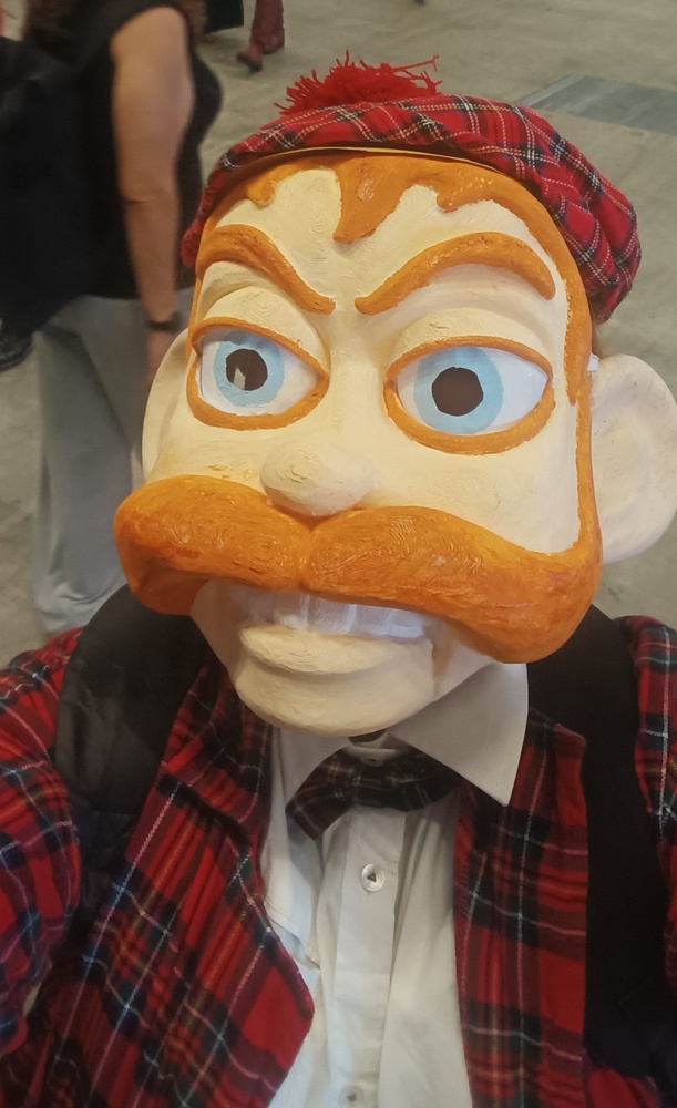 JK-Maske auf der Comic Con